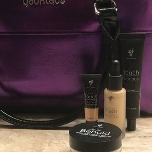 Confidence with Younique